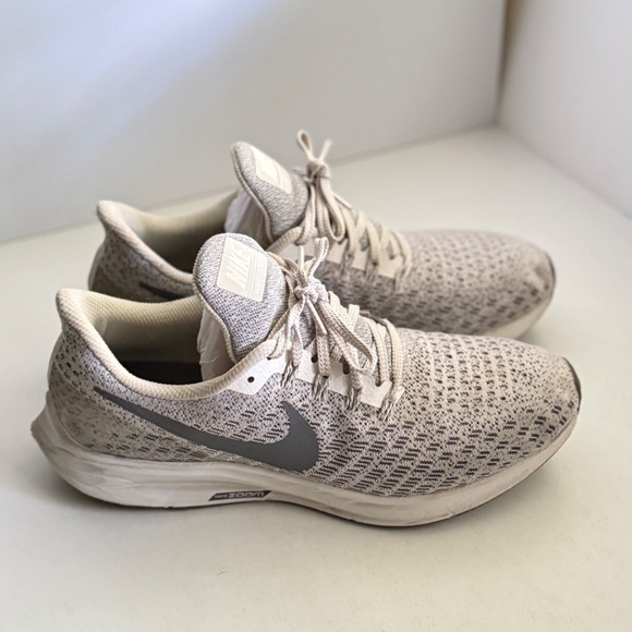 Women's Nike Zoom Pegasus 35 Running Shoes, Size 9.5 - Picture 3 of 11